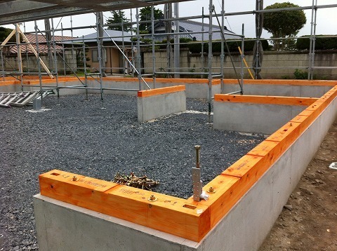 檜土台　防蟻剤塗布